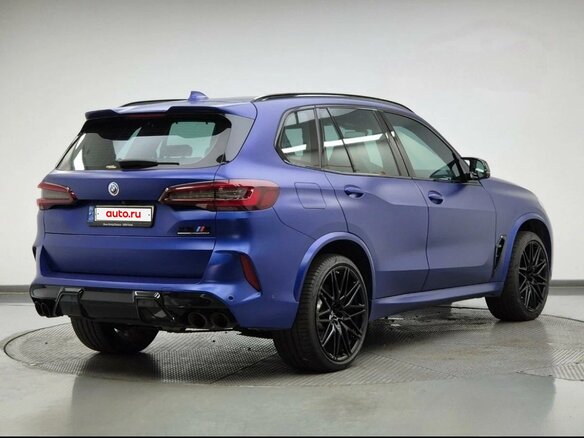 2021 BMW X5 M III (F95), синий, 9300000 рублей - вид 3