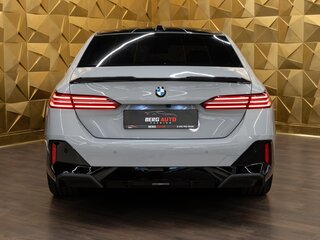 2023 BMW 5 серии 530i xDrive VIII (G60/G61/G68), серый, 7490000 рублей, вид 4