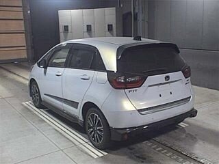 2020 Honda Fit Crosstar IV, белый, 1950000 рублей - вид 15
