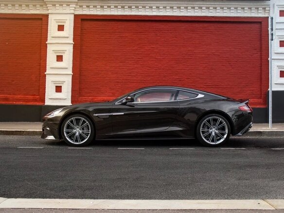 2012 Aston Martin Vanquish II, коричневый, 18000000 рублей - вид 11
