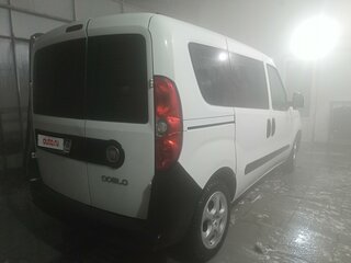 2011 Fiat Doblo II, белый, 800000 рублей, вид 2