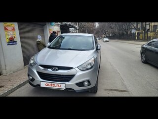 2012 Hyundai ix35 I, серебристый, 1100000 рублей, вид 4