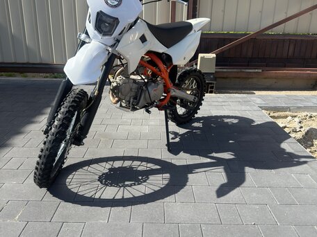 2024 Kayo Basic TT125, белый, 70000 рублей, вид 1