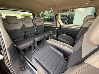 2026 Volkswagen Multivan Long T7, чёрный, 12495000 рублей, вид 5