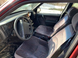 1996 Volvo 460, красный, 50000 рублей, вид 4