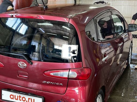 2008 Daihatsu Sonica, пурпурный, 485000 рублей