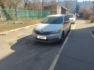 2018 Skoda Rapid I Рестайлинг, жёлтый, 999000 рублей, вид 2