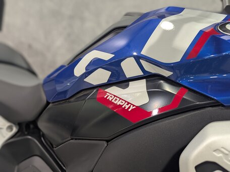 2024 BMW R 1300 GS, синий, 2700000 рублей, вид 5