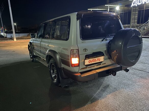 1997 Toyota Land Cruiser 80 Series Рестайлинг, белый, 2300000 рублей - вид 6