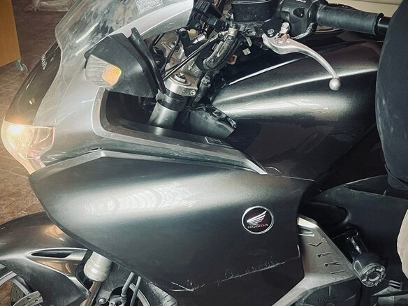 2012 Honda VFR 1200, серый, 750000 рублей - вид 3