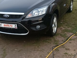 2009 Ford Focus II Рестайлинг, чёрный, 600000 рублей, вид 1