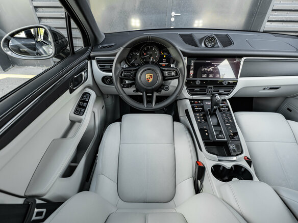 2026 Porsche Macan I Рестайлинг 2, серый, 14990000 рублей - вид 12