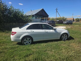 2007 Mercedes-Benz C-Класс 280 III (W204), белый, 1000000 рублей, вид 3