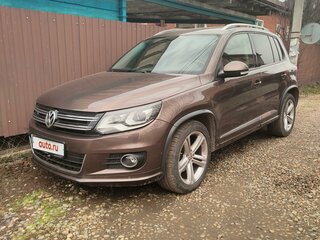 2016 Volkswagen Tiguan I Рестайлинг, коричневый, 1670000 рублей, вид 1