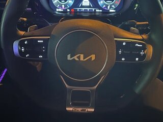 2022 Kia K5 III, белый, 2950000 рублей, вид 5