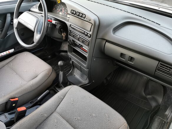 2004 Lada (ВАЗ) 2115, серебристый - вид 8