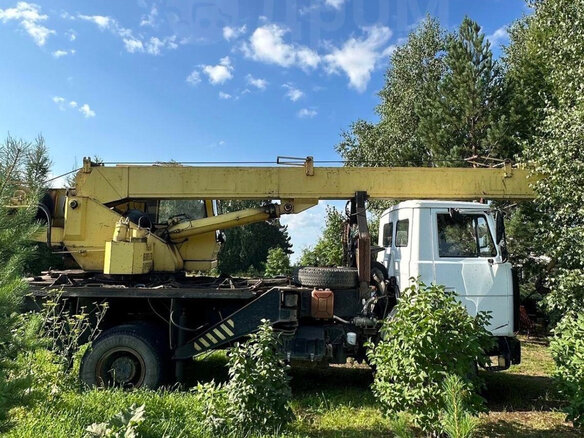 2005 Машека КС-3579, белый, 2350000 рублей - вид 1