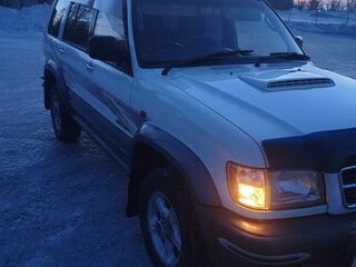 1998 Isuzu Bighorn II, белый, 1150000 рублей, вид 1
