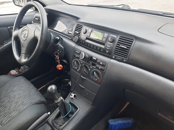 2003 Toyota Corolla IX (E120, E130), белый, 550000 рублей - вид 13