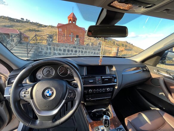 2016 BMW X3 28i xDrive II (F25) Рестайлинг, серый, 2300000 рублей - вид 5