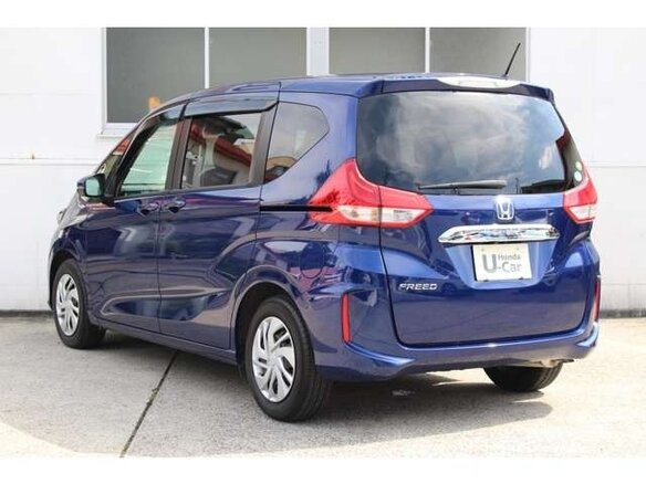 2021 Honda Freed II Рестайлинг, синий - вид 4