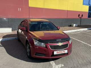 2011 Chevrolet Cruze I, красный, 700000 рублей, вид 2