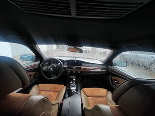 2007 BMW 5 серии 530d V (E60/E61) Рестайлинг, чёрный, 1800000 рублей, вид 5
