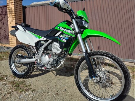 2013 Kawasaki KLX 250, зелёный, 375000 рублей, вид 1