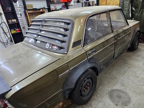 1997 Lada (ВАЗ) 2106 5-speed, коричневый, 175000 рублей