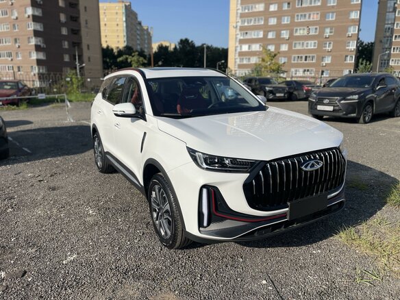 2023 Chery Tiggo 7 Plus I Рестайлинг, белый, 2100000 рублей - вид 1
