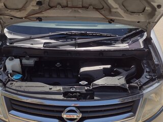 2007 Nissan Serena III (C25), серебристый, 1150000 рублей, вид 3