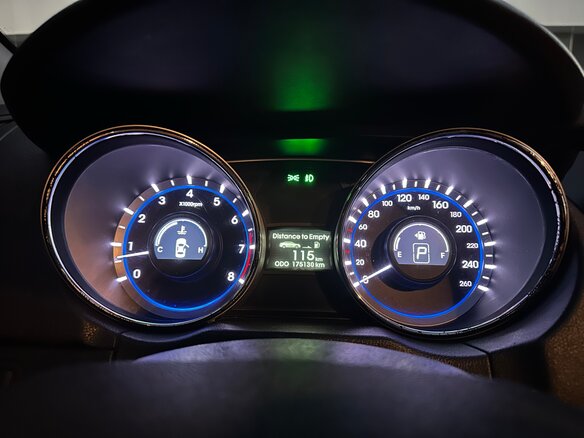 2011 Hyundai Sonata VI (YF), серый, 1500000 рублей - вид 12