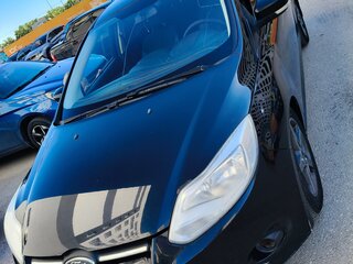 2011 Ford Focus III, чёрный, 555000 рублей, вид 3