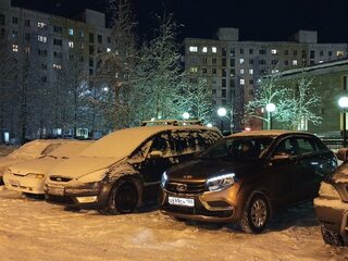 2018 Lada (ВАЗ) XRAY I, коричневый, 900000 рублей, вид 4