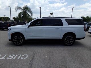 2022 Chevrolet Suburban XII, белый, 12242104 рублей, вид 3