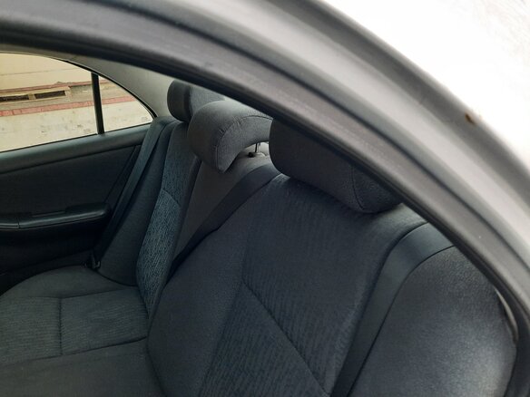 2003 Toyota Corolla IX (E120, E130), белый, 550000 рублей - вид 18