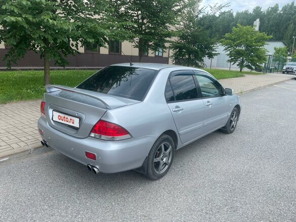 2007 Mitsubishi Lancer IX Рестайлинг, серебристый, 600000 рублей - вид 3