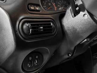 2015 Chevrolet Niva I Рестайлинг, серебристый, 490000 рублей, вид 5