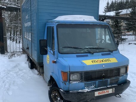 1989 Mercedes-Benz T1, синий, 320000 рублей, вид 4