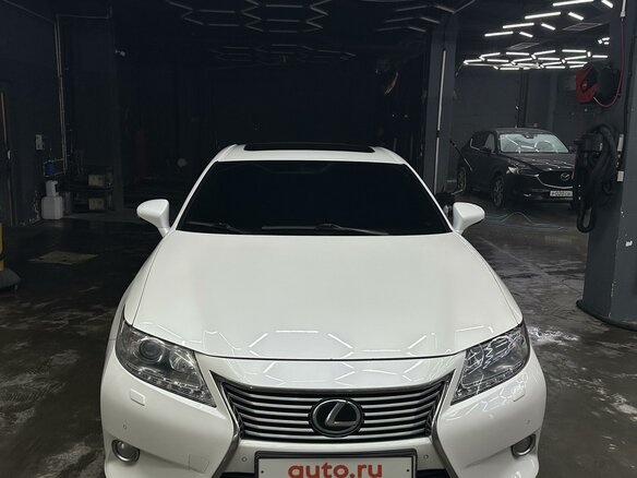 2013 Lexus ES 250 VI, белый, 2350000 рублей - вид 2