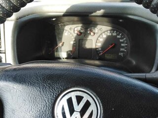 1998 Volkswagen Caravelle T4, белый, 1300000 рублей, вид 3