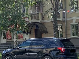 2019 Ford Explorer V Рестайлинг 2, чёрный, 3100000 рублей, вид 3