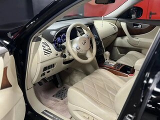2015 Infiniti QX70, чёрный, 2250000 рублей, вид 4