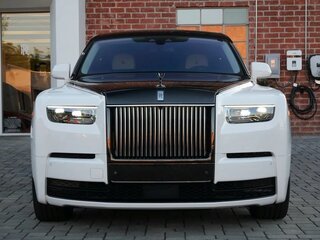 2022 Rolls-Royce Phantom VIII (Series I), белый, 54565587 рублей, вид 2