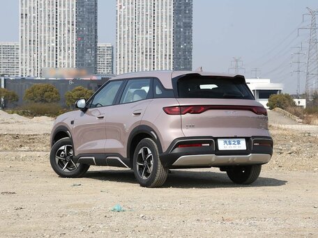 2026 BYD Yuan Up, розовый, 2400000 рублей, вид 5
