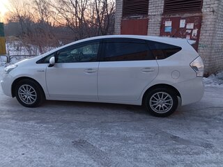 2012 Toyota Prius Alpha I (ZVW40/41), белый, 2000020 рублей, вид 3
