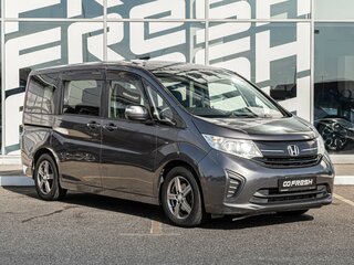 Honda Stepwgn V