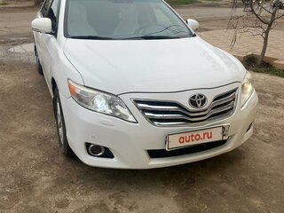 2010 Toyota Camry VI (XV40) Рестайлинг, белый, 1600000 рублей, вид 1