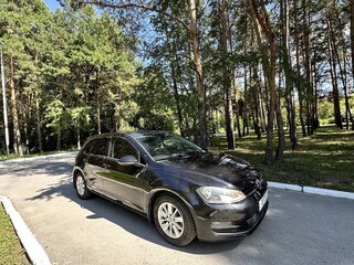 2013 Volkswagen Golf VII, чёрный, 898000 рублей, вид 4