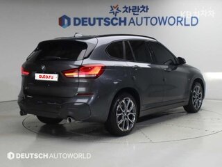 2022 BMW X1 18d xDrive II (F48) Рестайлинг, серый, 2302020 рублей, вид 2
